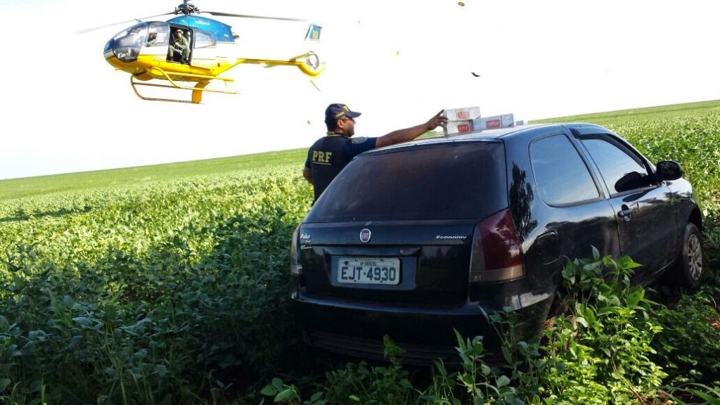 Pol Cia Rodovi Ria Federal Utiliza Helic Ptero Para Monitorar Fronteira Piloto Policial