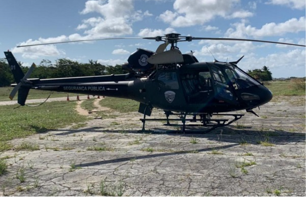 Helicóptero Potiguar 01 (AS 350 B2/PR-YFF) no Arena das Dunas 🚁 . Fot